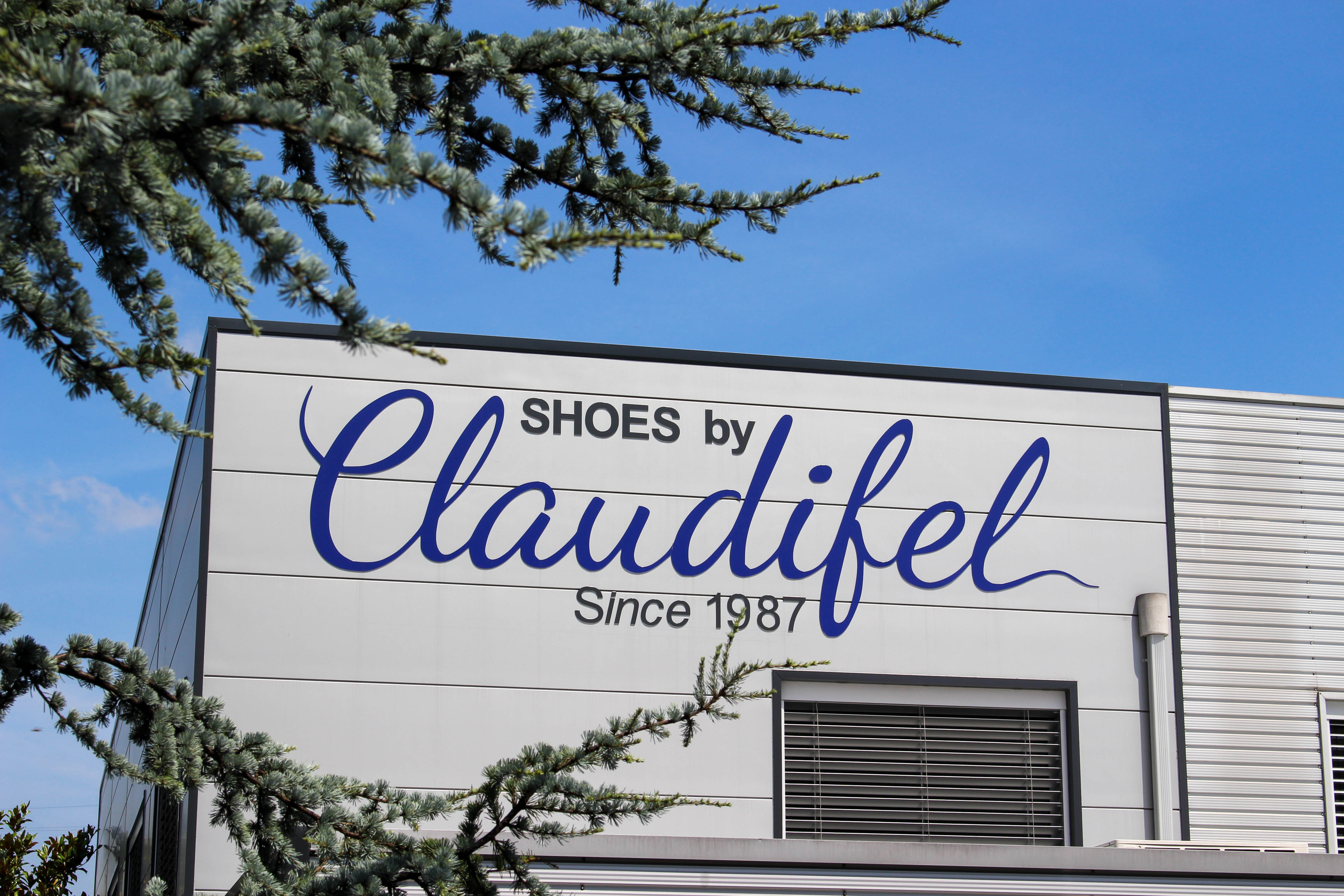 Rilix - Indústria de Calçado, Lda. Leather Footwear