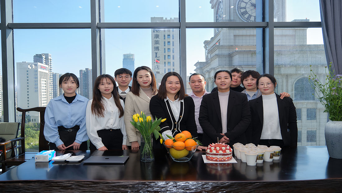 Ganzhou Jiuyi International Trade Co., Ltd. Bird Cages