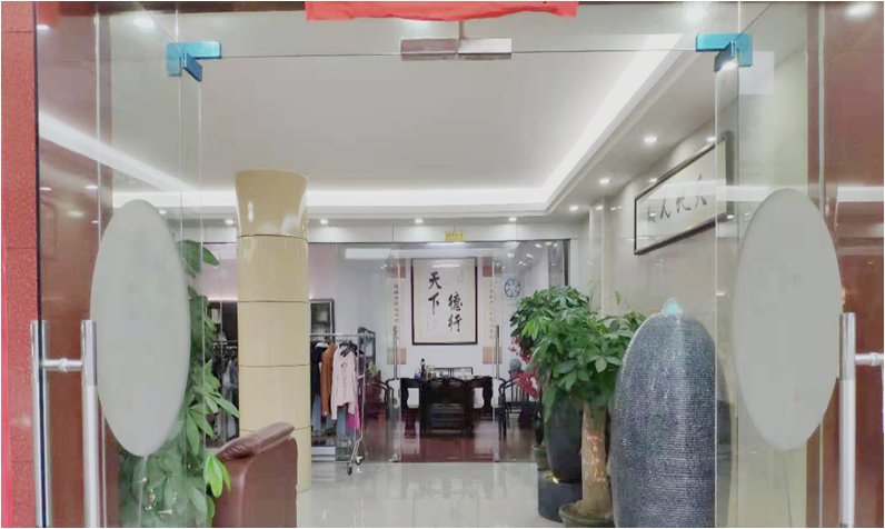 Guangzhou Longchan Textile& Clothing Co., Ltd. factory image 4