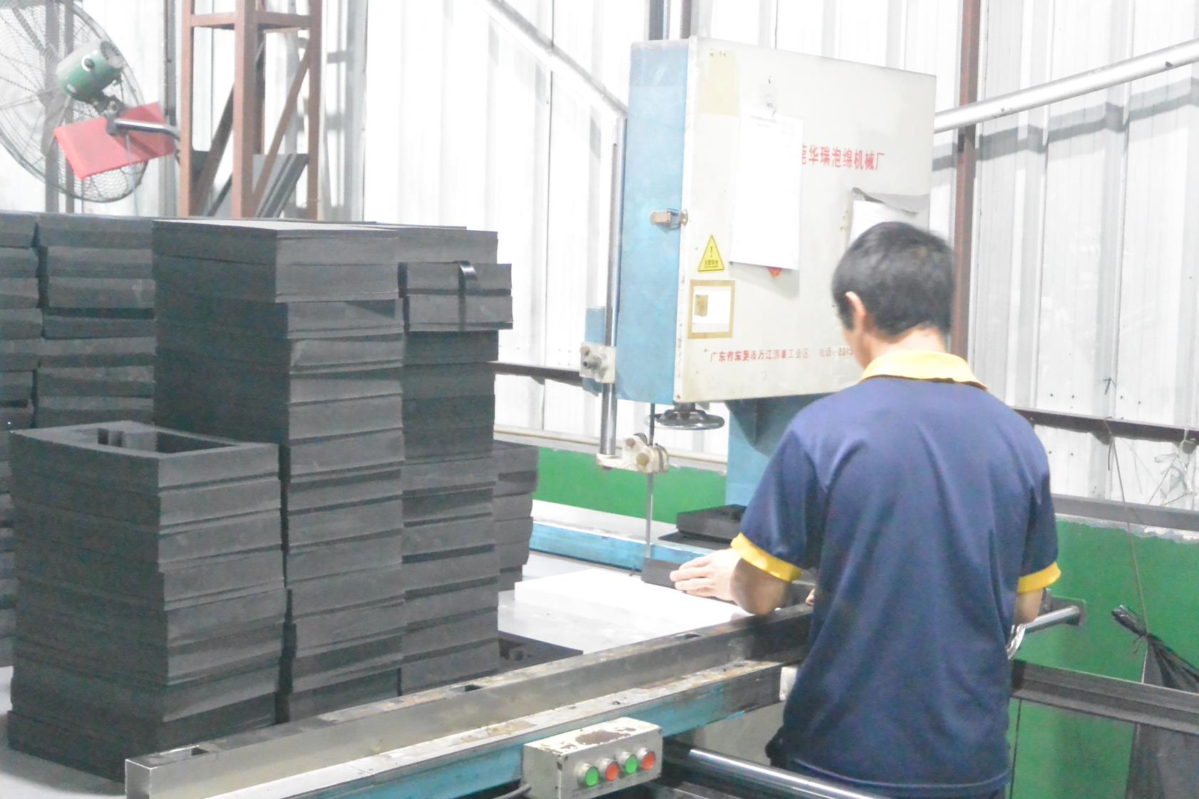 Dongguan City Xicheng Rubber & Plastic Co., Ltd. EVA foam pull buoys