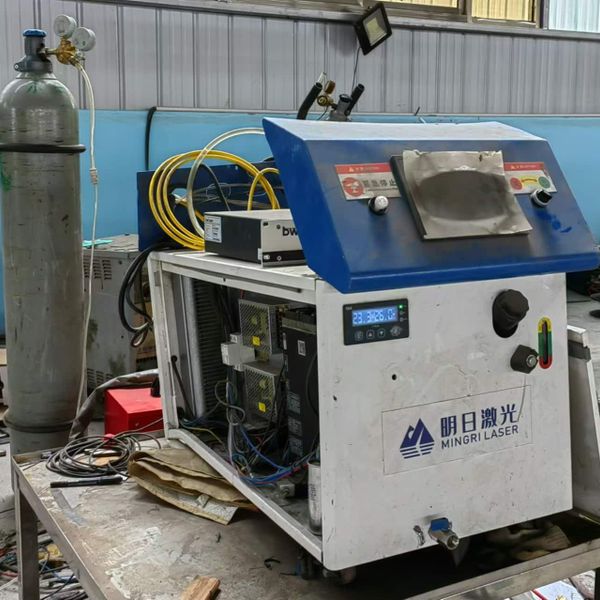 d59vc9j285rs73akj820.jpg