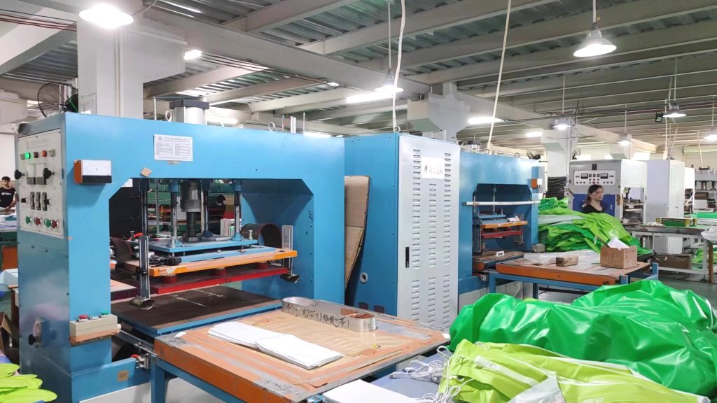 Jiangmen Tongcheng Toy Industrial Co., Ltd. Inflatable Pool