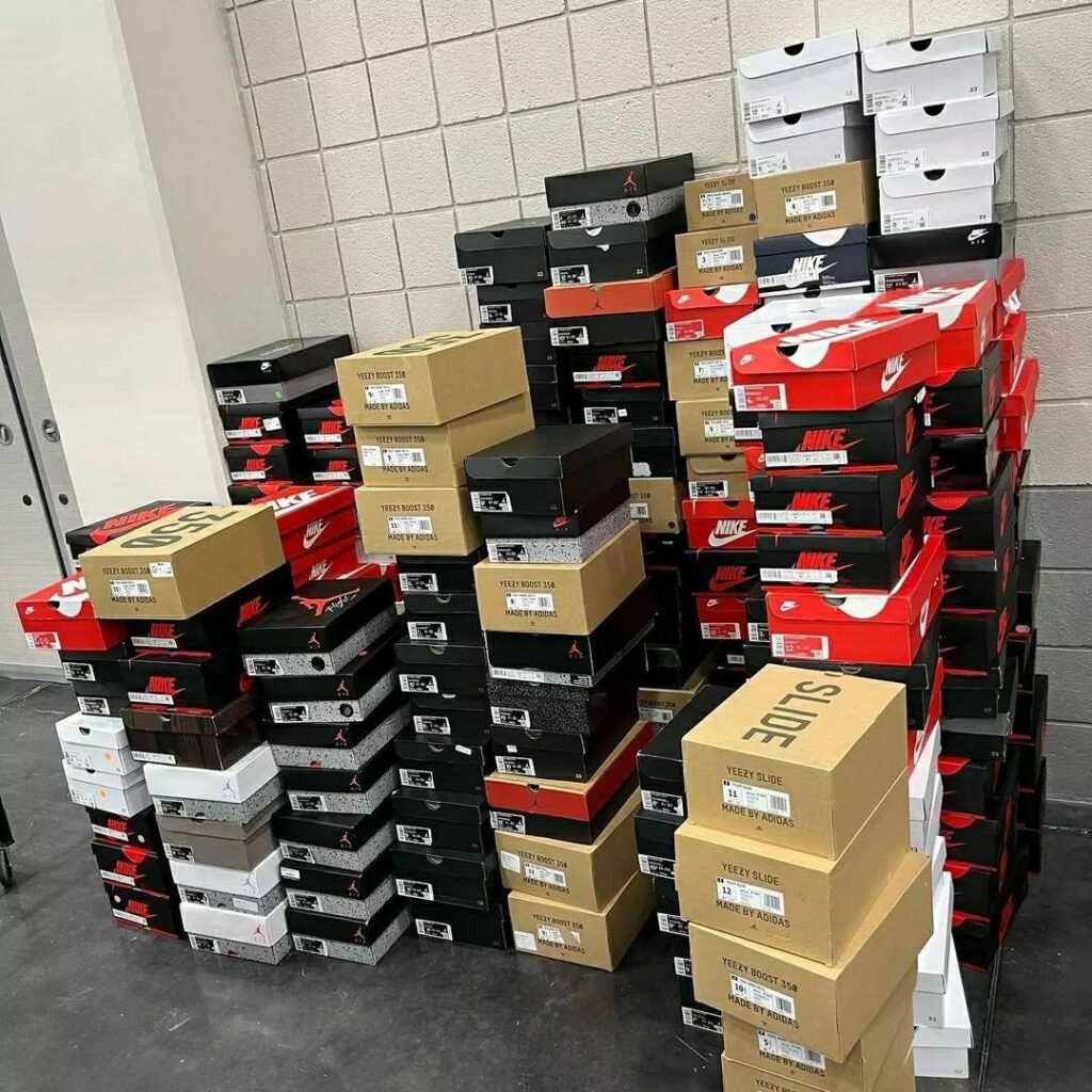 Global Wholesale Pallets Buy Authentic Nike Shoes
