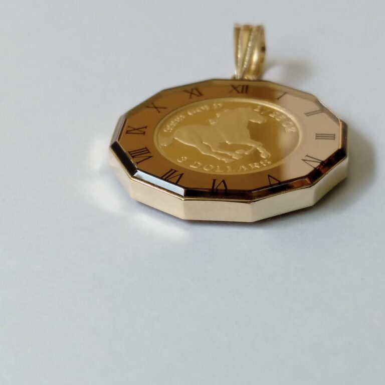 株式会社カスミコーポレーション (Kasumi Corporation) Coins