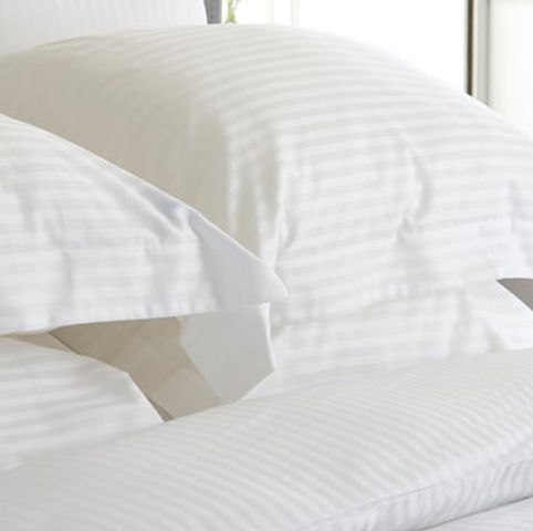 Rathi Texport Pillow & Pillow Cover
