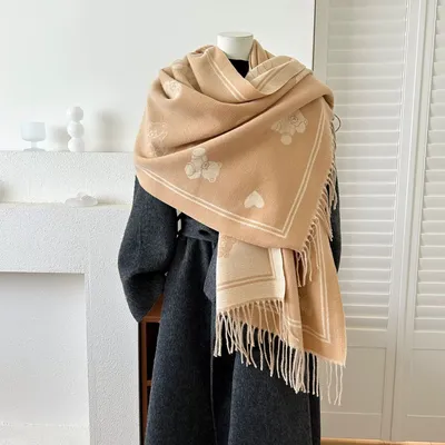 Yiwu Dely Import & Export Co.,Ltd Double Sided Jacquard Heart-Shaped Teddy Bear Imitation Cashmere Shawl
