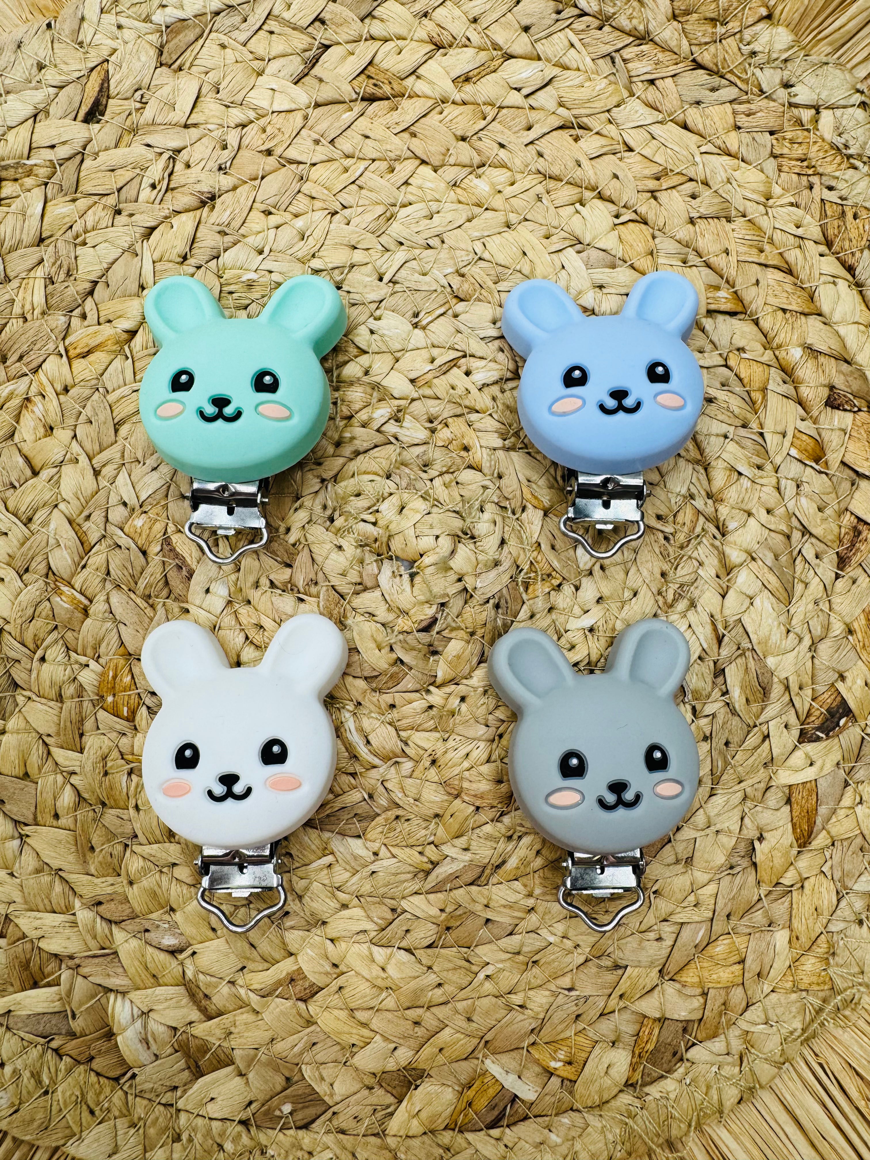 CTS Wholesale Silicone Bunny Pacifier Silicone Clip