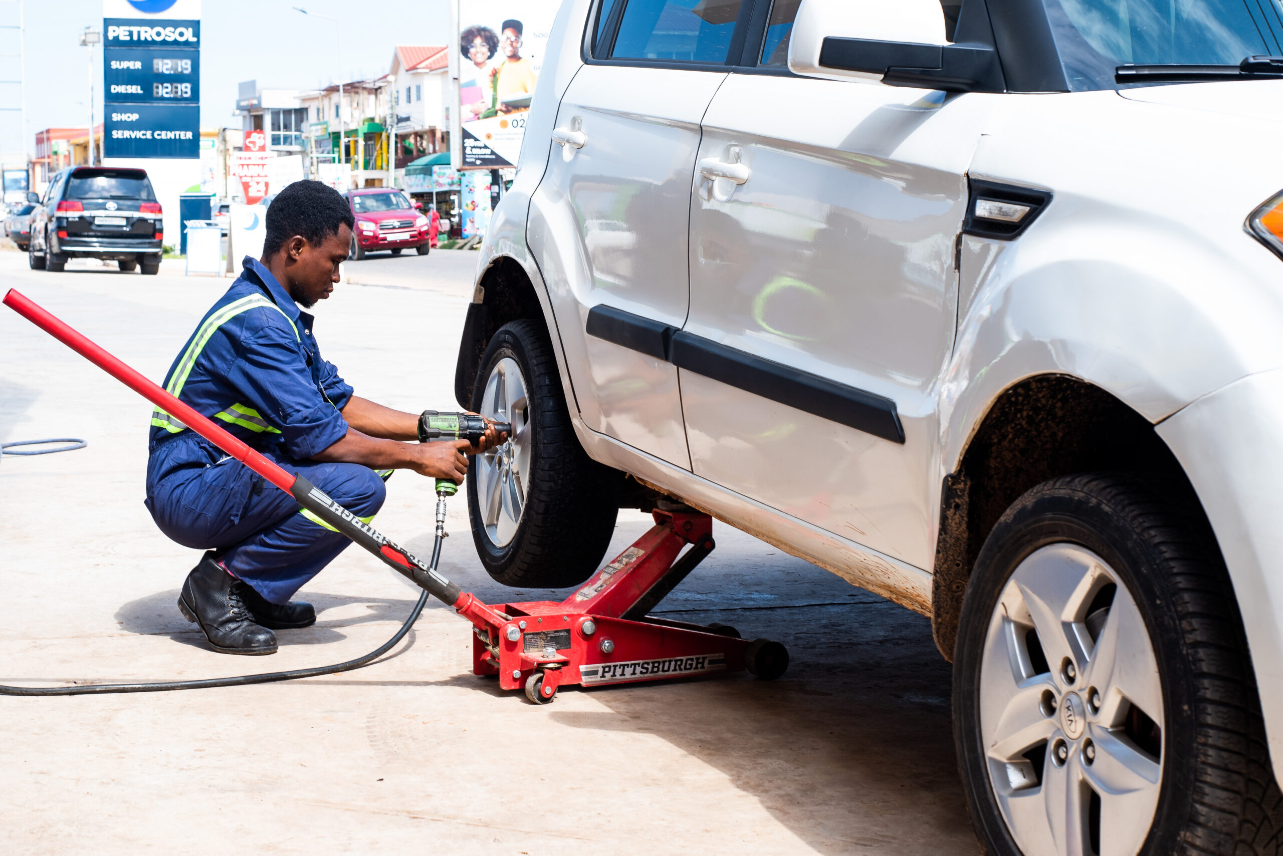 SCION LIMITED Tyre Installation