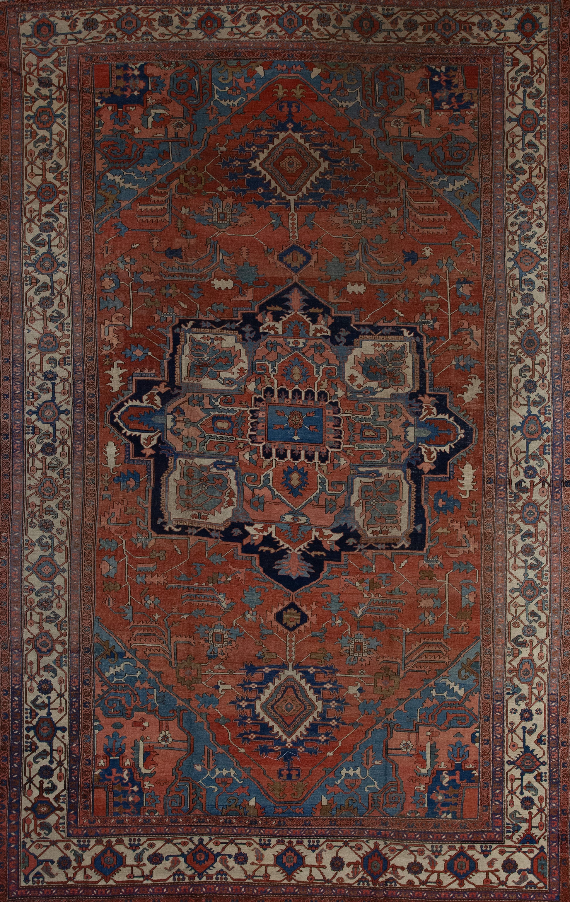 Caravan Rug Corp. 10004080 Antique Serapi 12' x 18'
