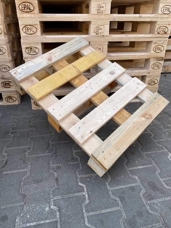Half pallet 600x800 mm Grade B