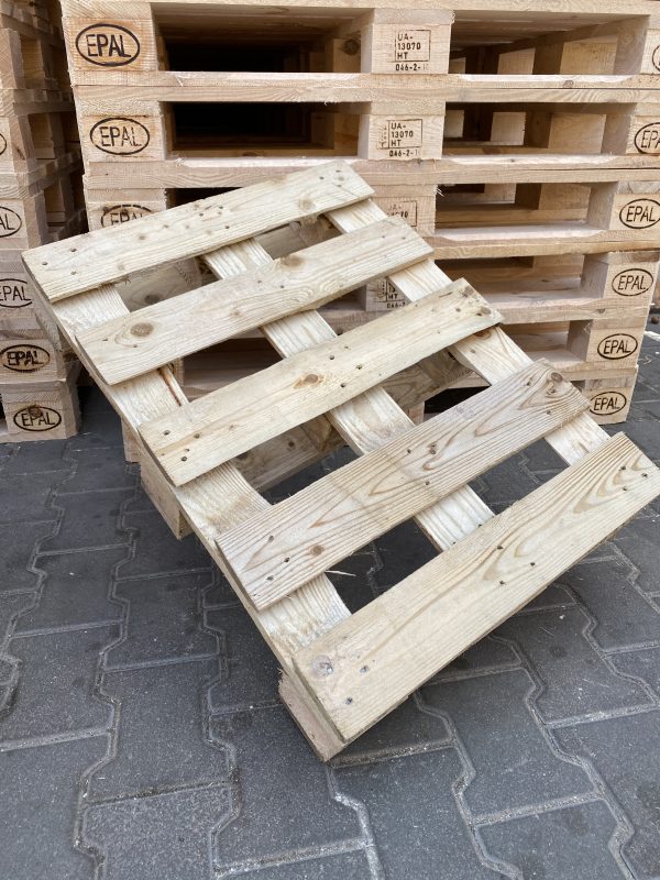 Half pallet 600x800 mm Grade C