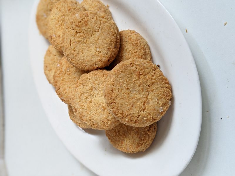 Maverick Bakes Coconut Cookies