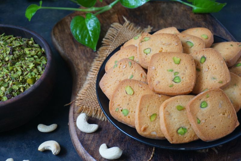 Maverick Bakes Kaju Pista Cookies