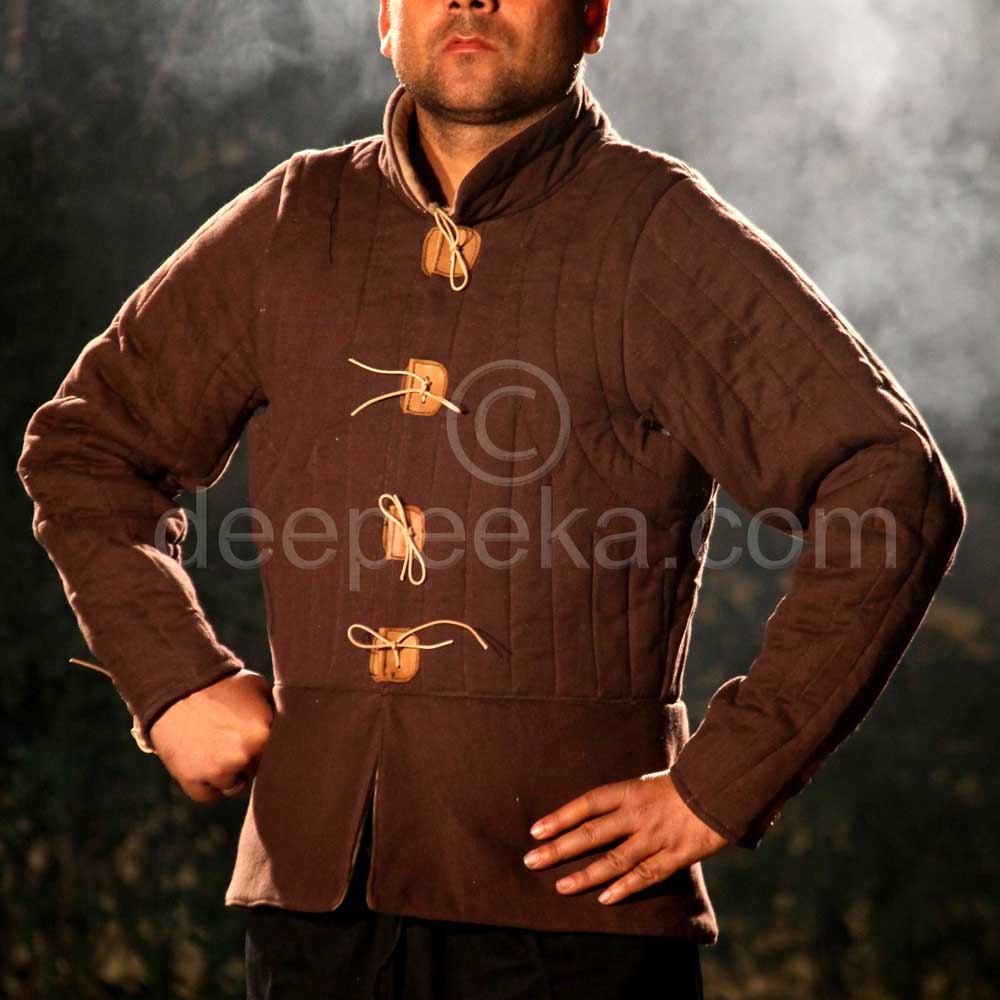 Deepeeka Exports Pvt Ltd Short Gambeson