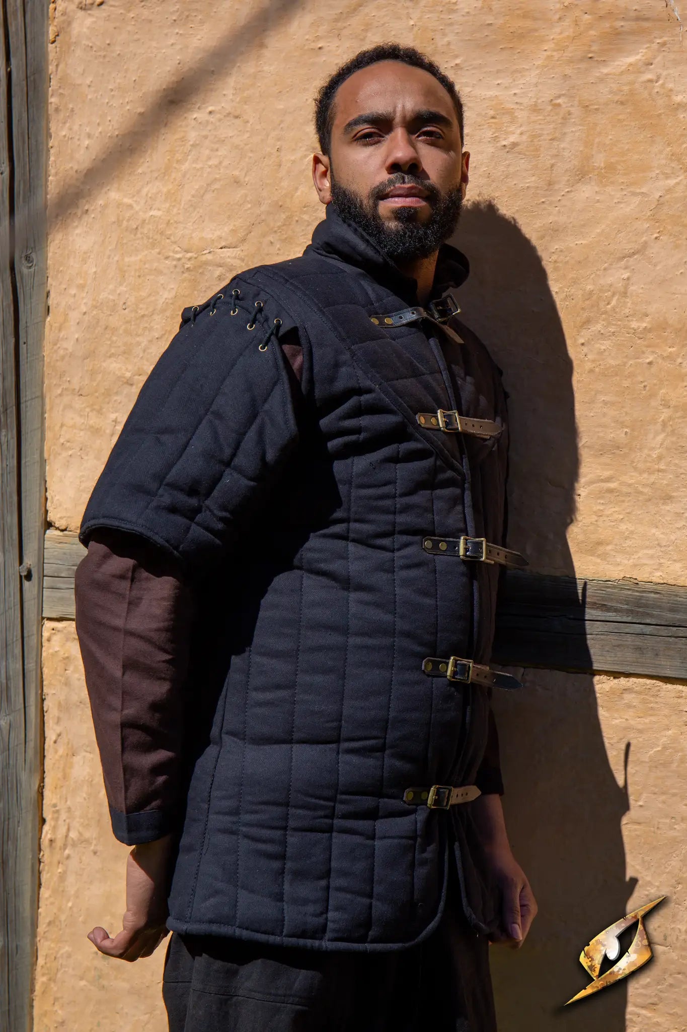 Epic Armoury Gambeson Warrior with Short Sleeves - Epic Black