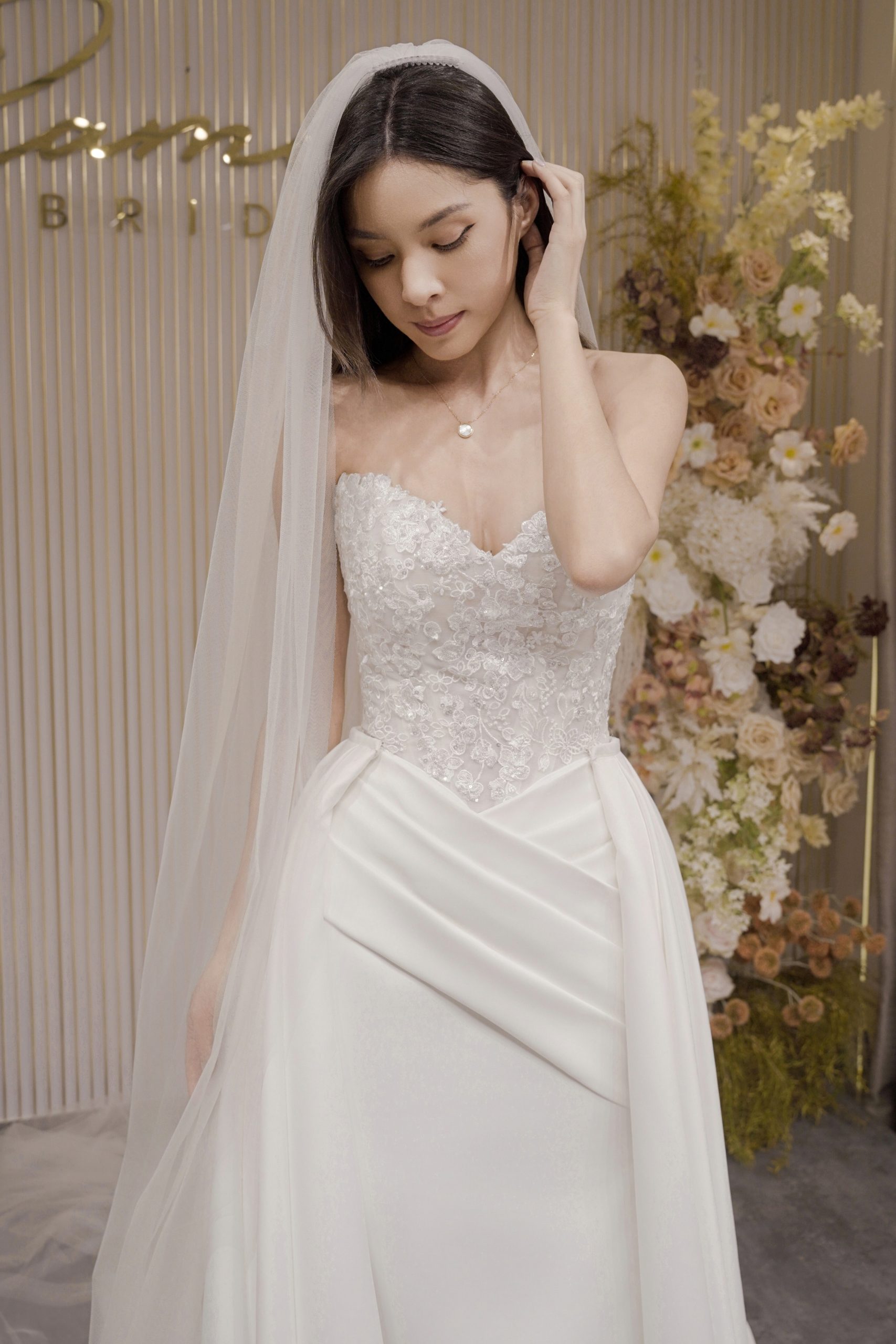 Camile Bridal Custom–Made Wedding Dress for Bride Aline 2025