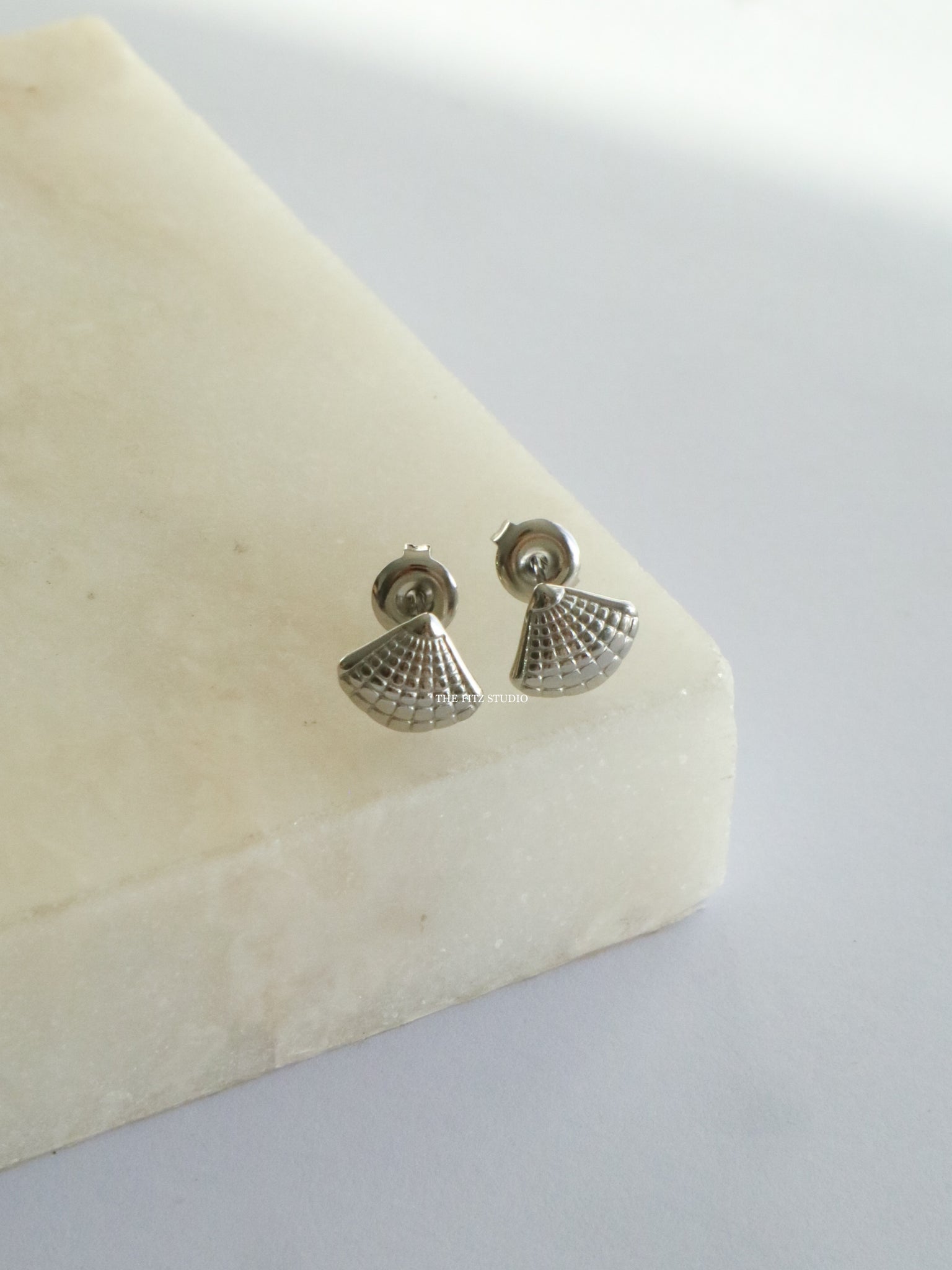 Silver Jay Seashell Earrings - Waterproof