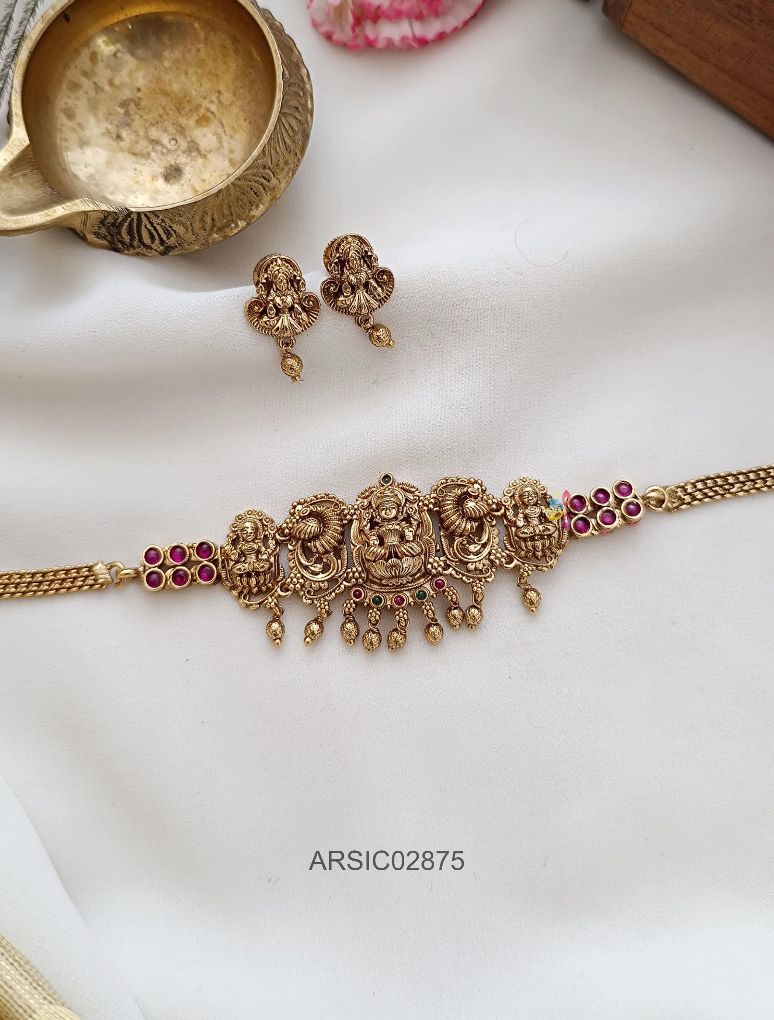 Arshi's Lakshmi Peacock Choker