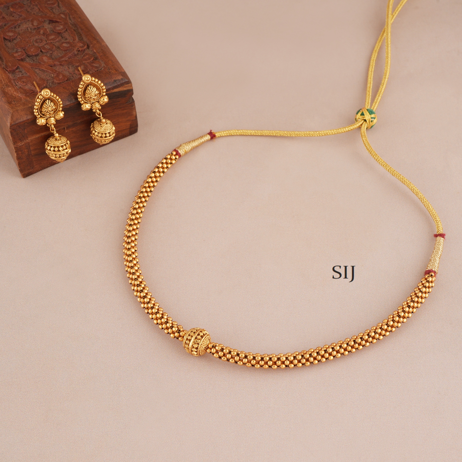 Chendhur Collections Antique Choker SMAIC00653
