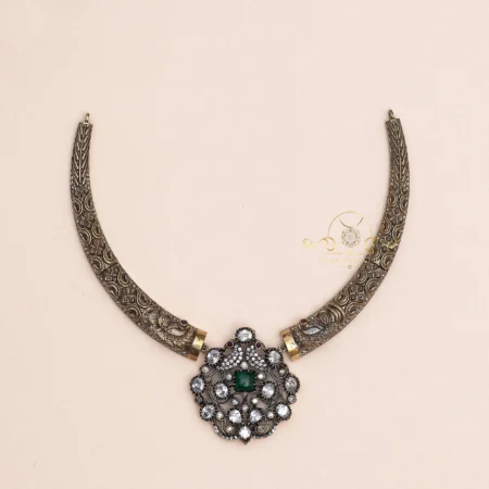 The Sparkles Studio Attractive Antique Hasli with Victorian Pendant