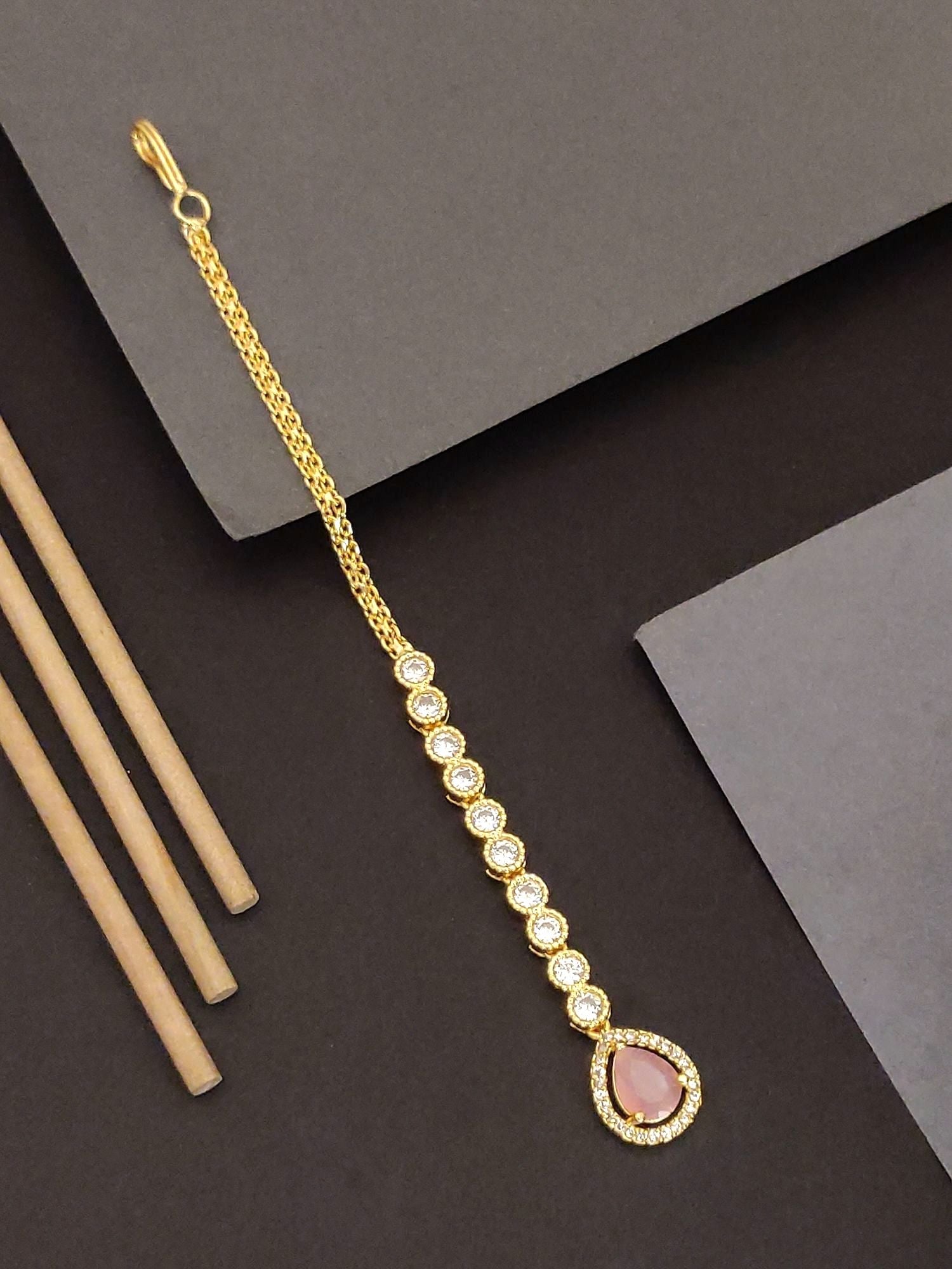 Abdesigns Jewellery Abdesigns Gold Plated Teardrop Maangtikka