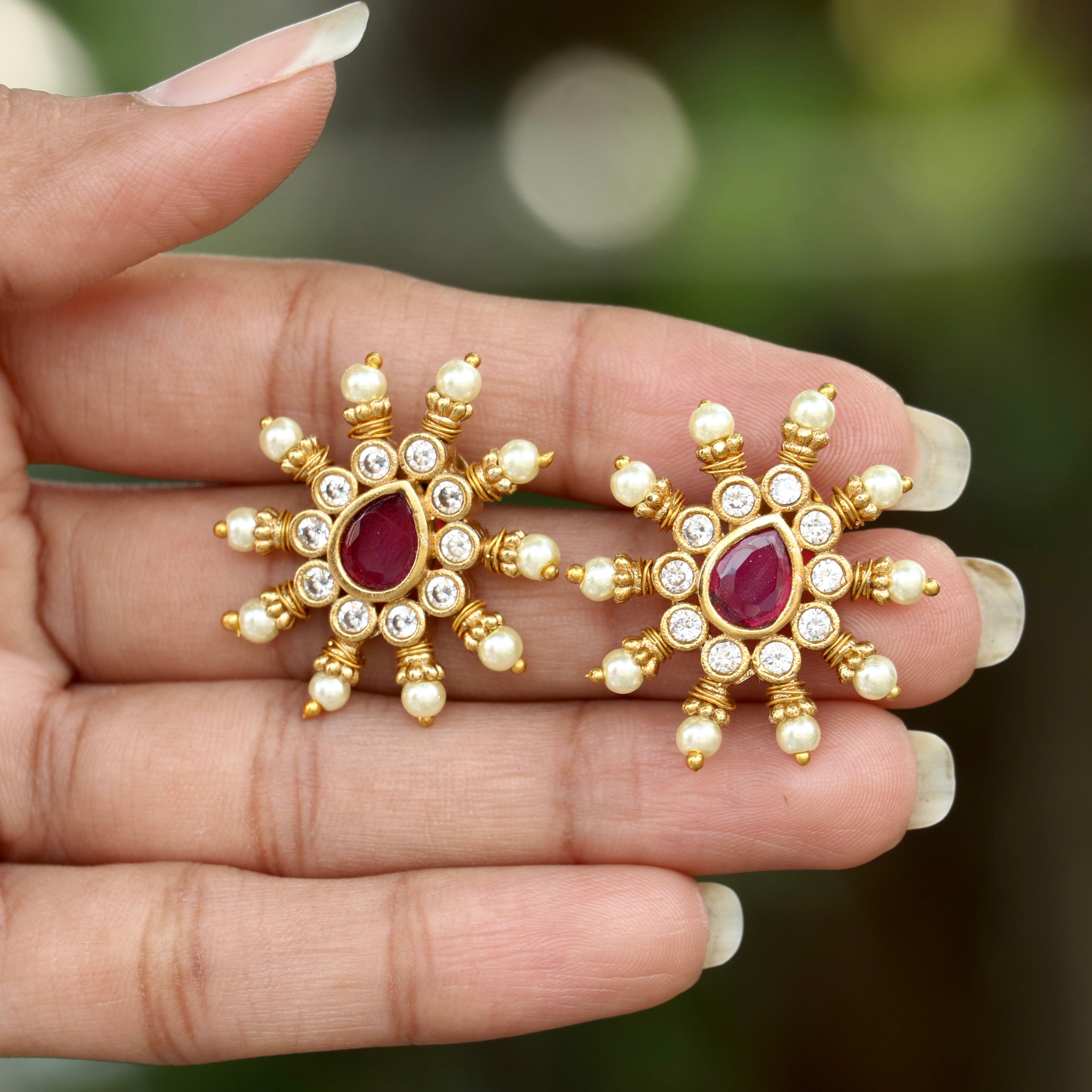 Aachal Sparkle Ear-Studs