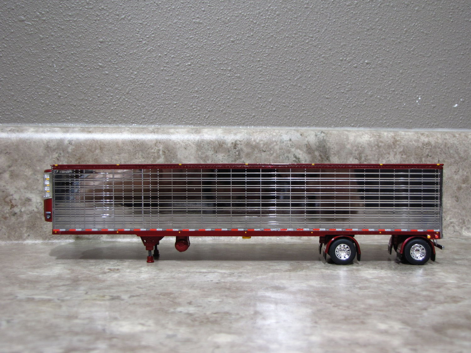 JW Toy Trucks TRL 1734 Chrome Maroon Utility Refrigerated Spread Axle Trailer