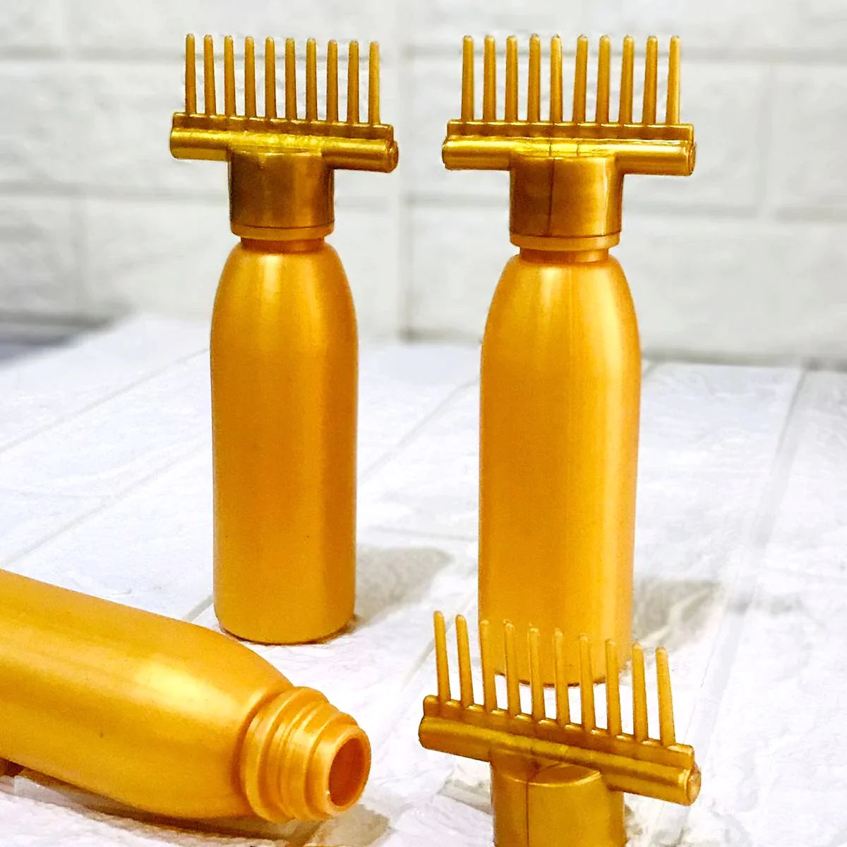 dailywholesale.pk Hair Oil Comb Bottle For Daily Use