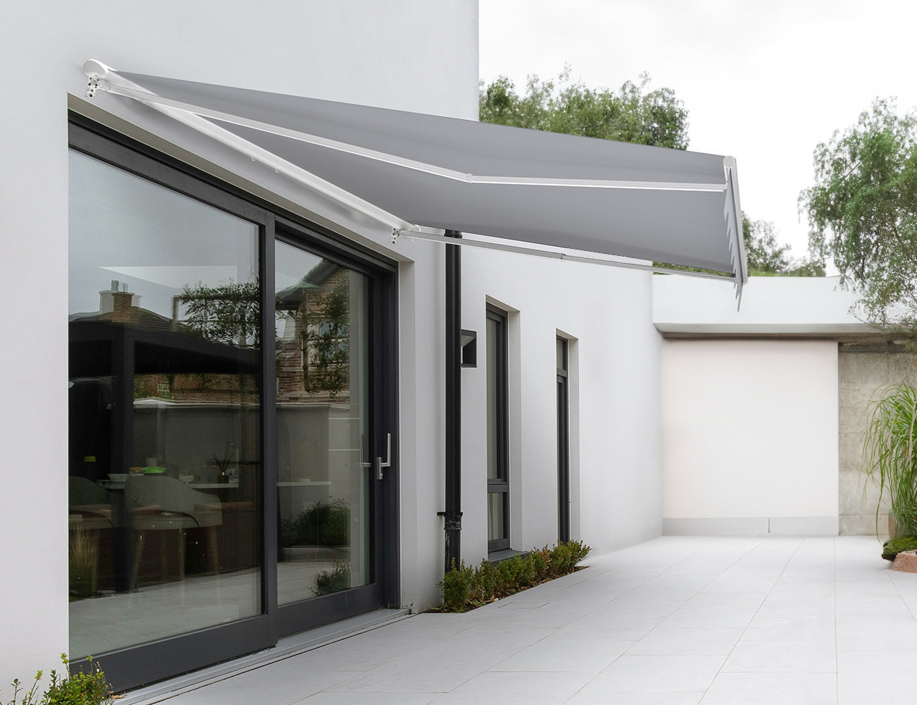 Living Culture Custom Retractable Awning