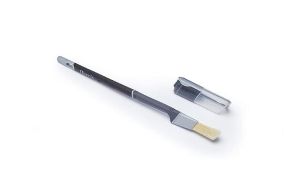L.G. Harris & Co. Ltd (Harris Brushes) Ultimate Woodwork Stain & Varnish Precision Paint Brush 20mm