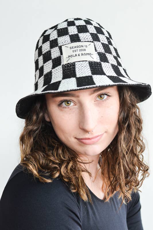 Mark Ashton Wholesale 90s Checkered Crocheted Bucket Hat