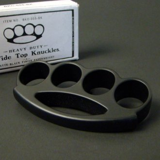 The Brass Knuckles Company Wide Top Knuckles - Flat Black - SMALL
