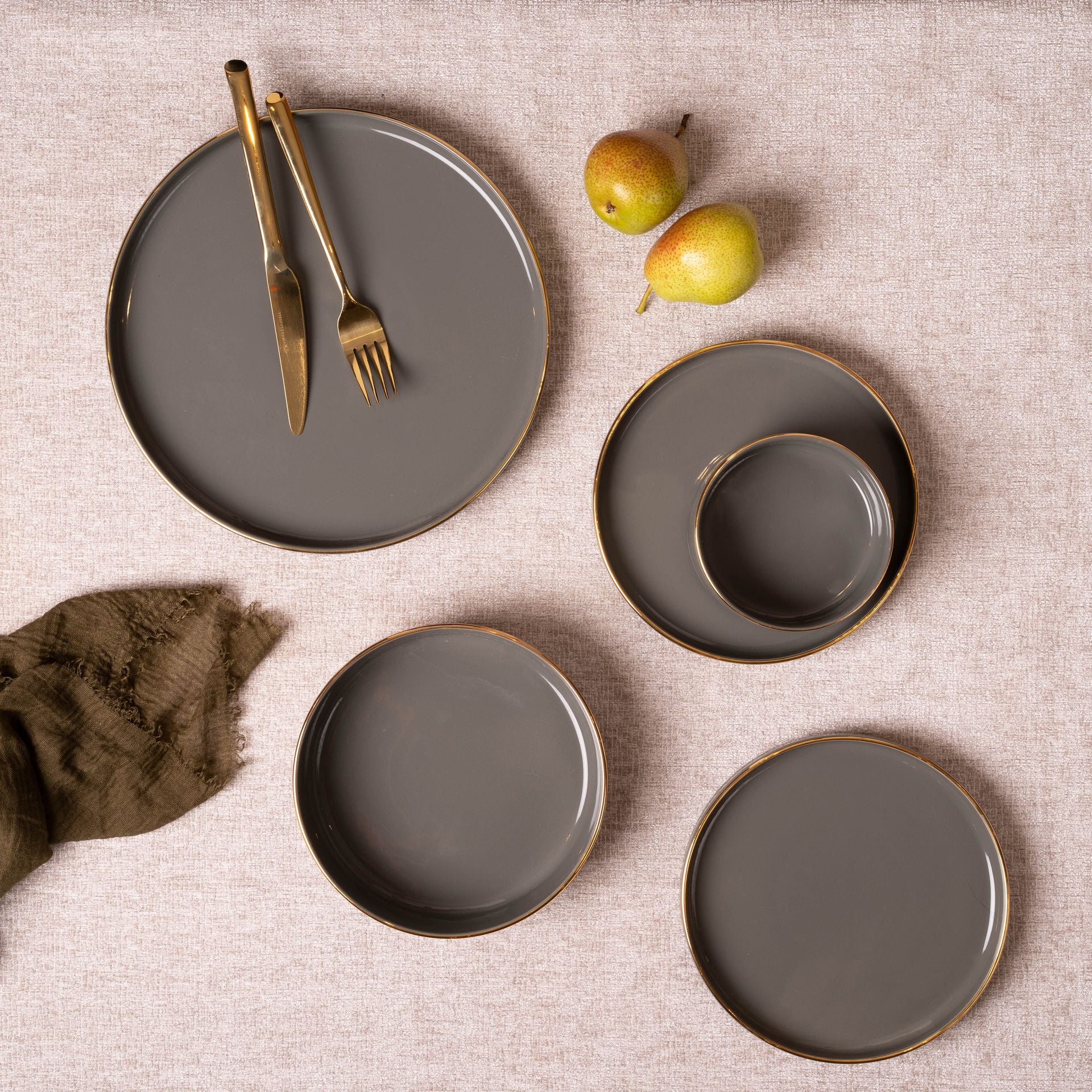 HomePro The Lunar Golden Dinner Set