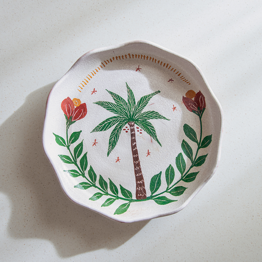 Ellie Home Palm Embrace Wall Plate