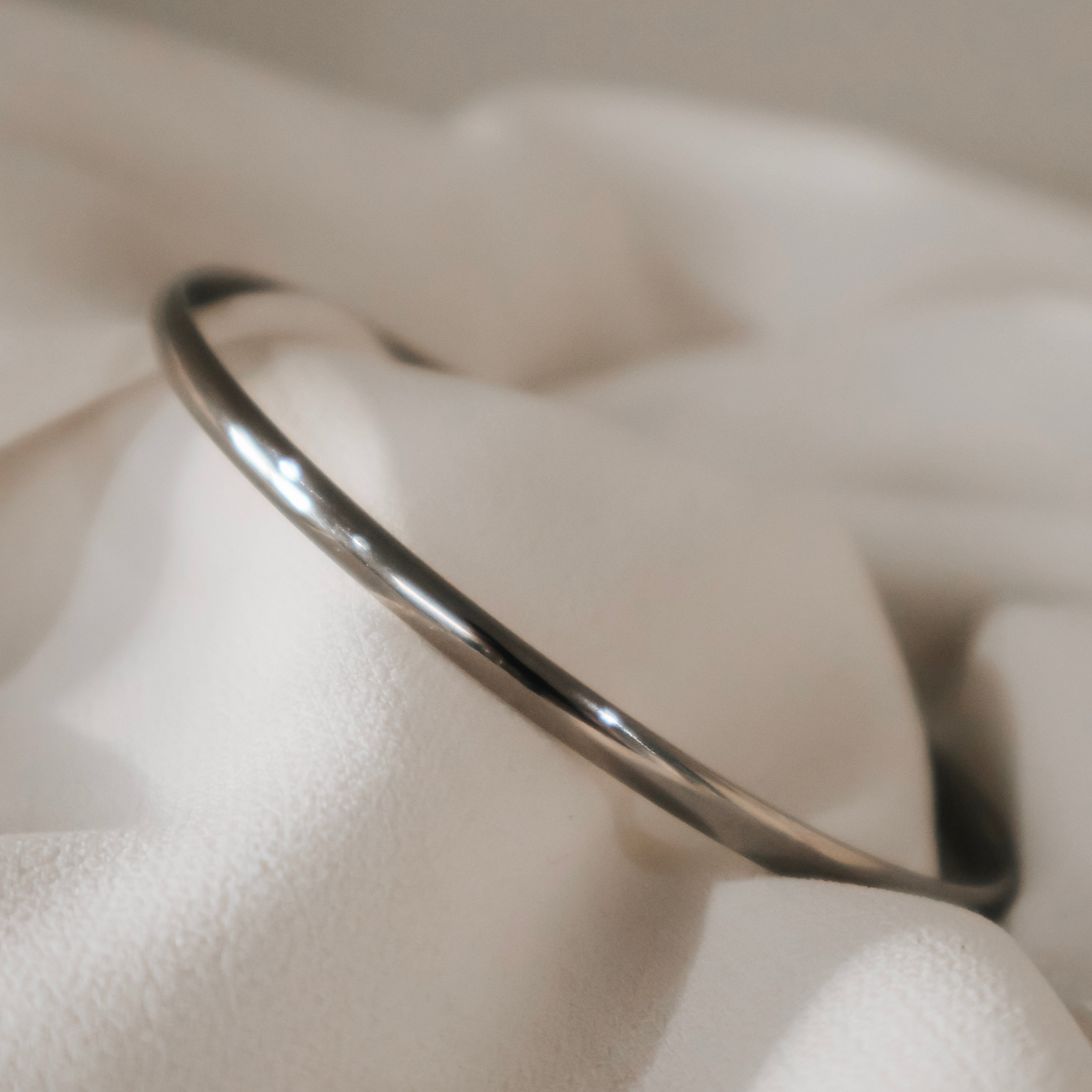 Katyb Jewellery NZ 4mm Bangle