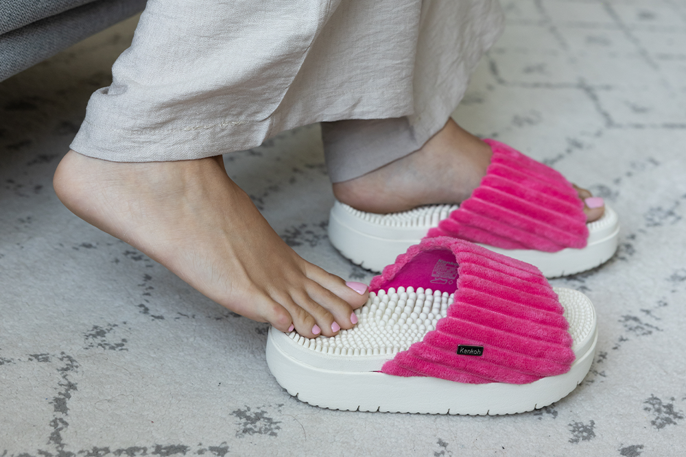 Maki Reflexology Wedges - Fuscia-Pink