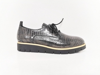 Woman Winter Shoe 3