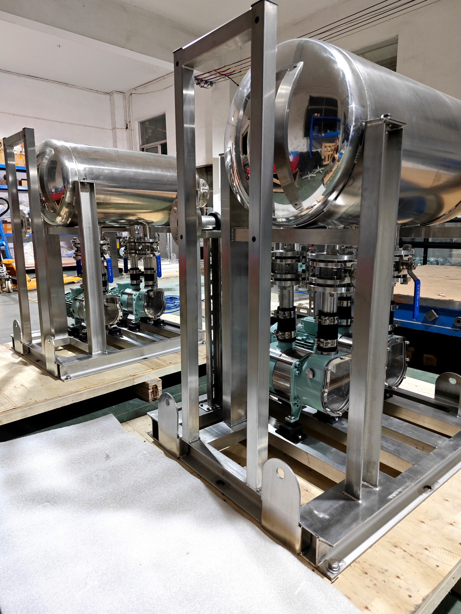 HZT Vacuum Systems HZT029015001-15MBD 125L Dual Pump Vacuum Pumping Station
