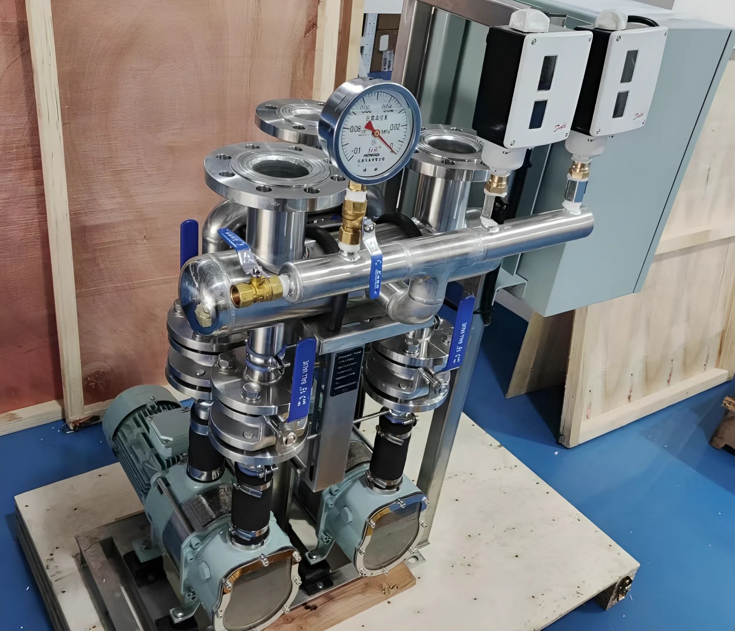 HZT Vacuum Systems HZT023280010-25MBA Double Pump Vacuum Station