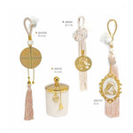 ElektrasEklectic Luxury Whites Favors