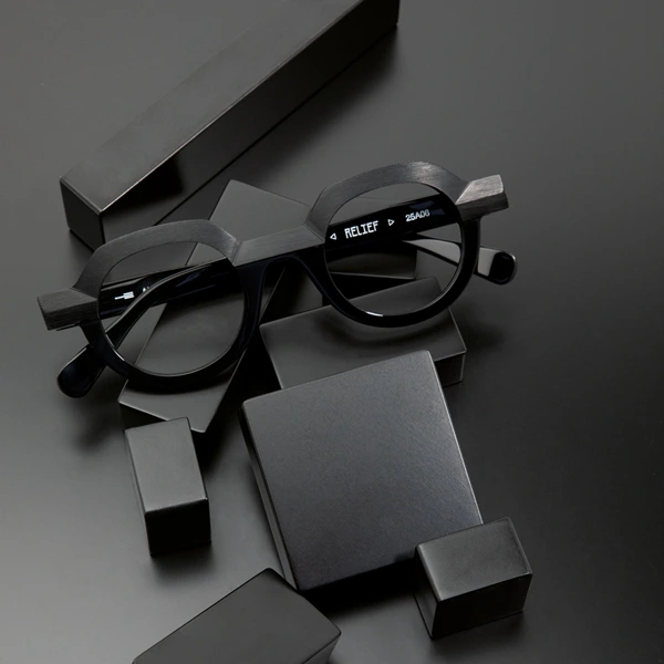Anne et Valentin PRISMATIKS