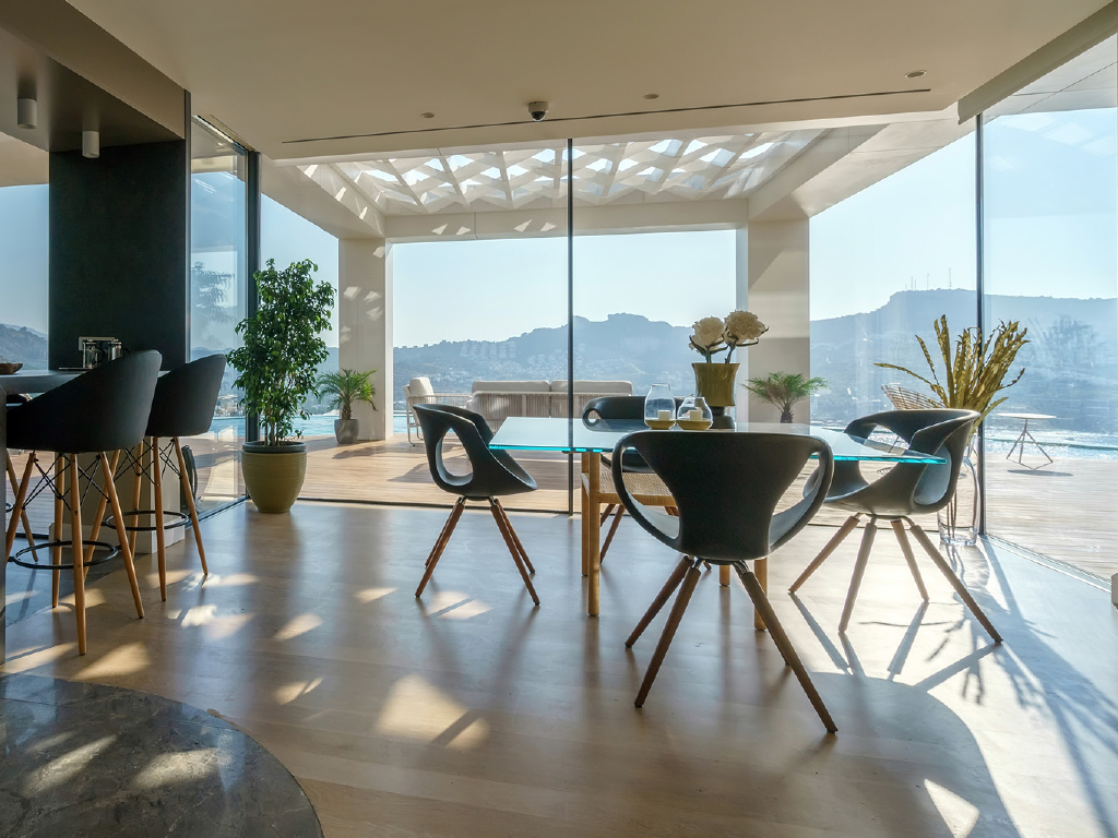 Veritas Glazing Solutions COR VISION Sliding System