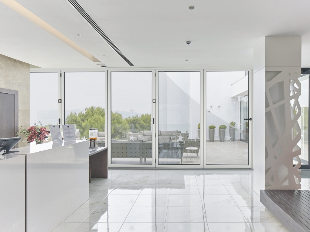 Veritas Glazing Solutions BIFOLD DOORS (Cortizo aluminium)