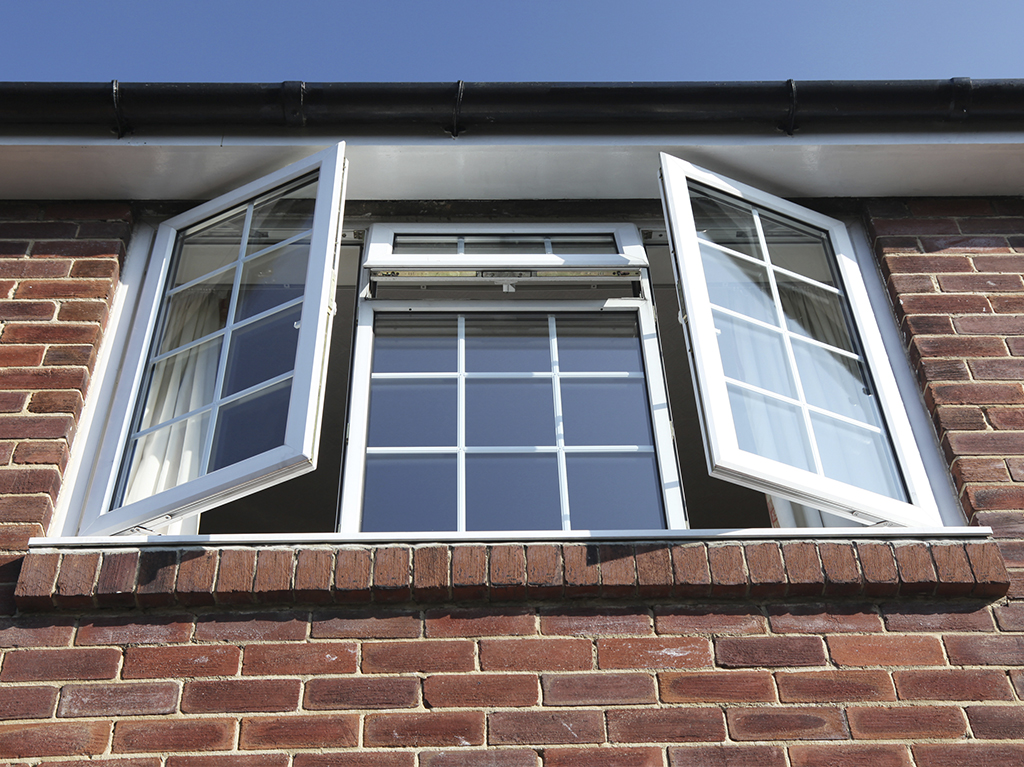 Veritas Glazing Solutions CASEMENT Windows (Cortizo)