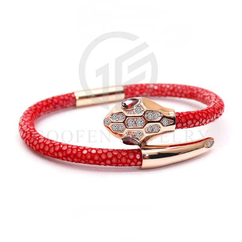 Dongguan Gufang Industrial Co., Ltd. Fashion Jewelry Black Color stingray Bracelet Leather Bracelet for Women Gift