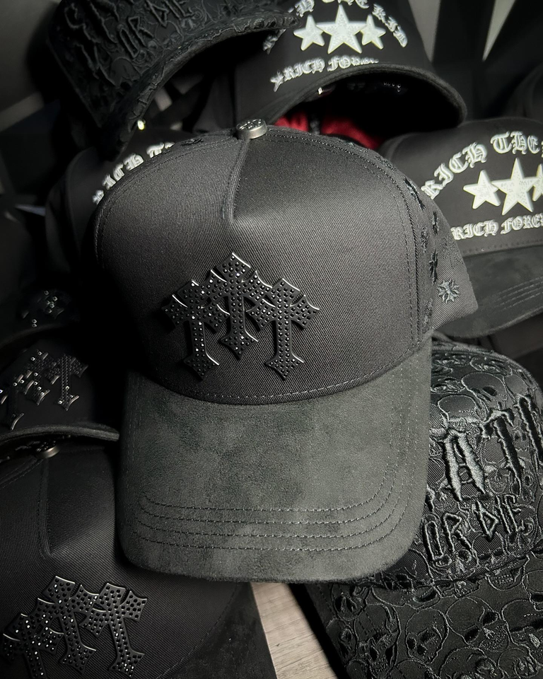 Custom Classic Fashion 5 Panel Baseball Cap Curved Suede Brim Sports Suede Trucker Hat Rick the Kid X Gorras Barbas Hats Chrome