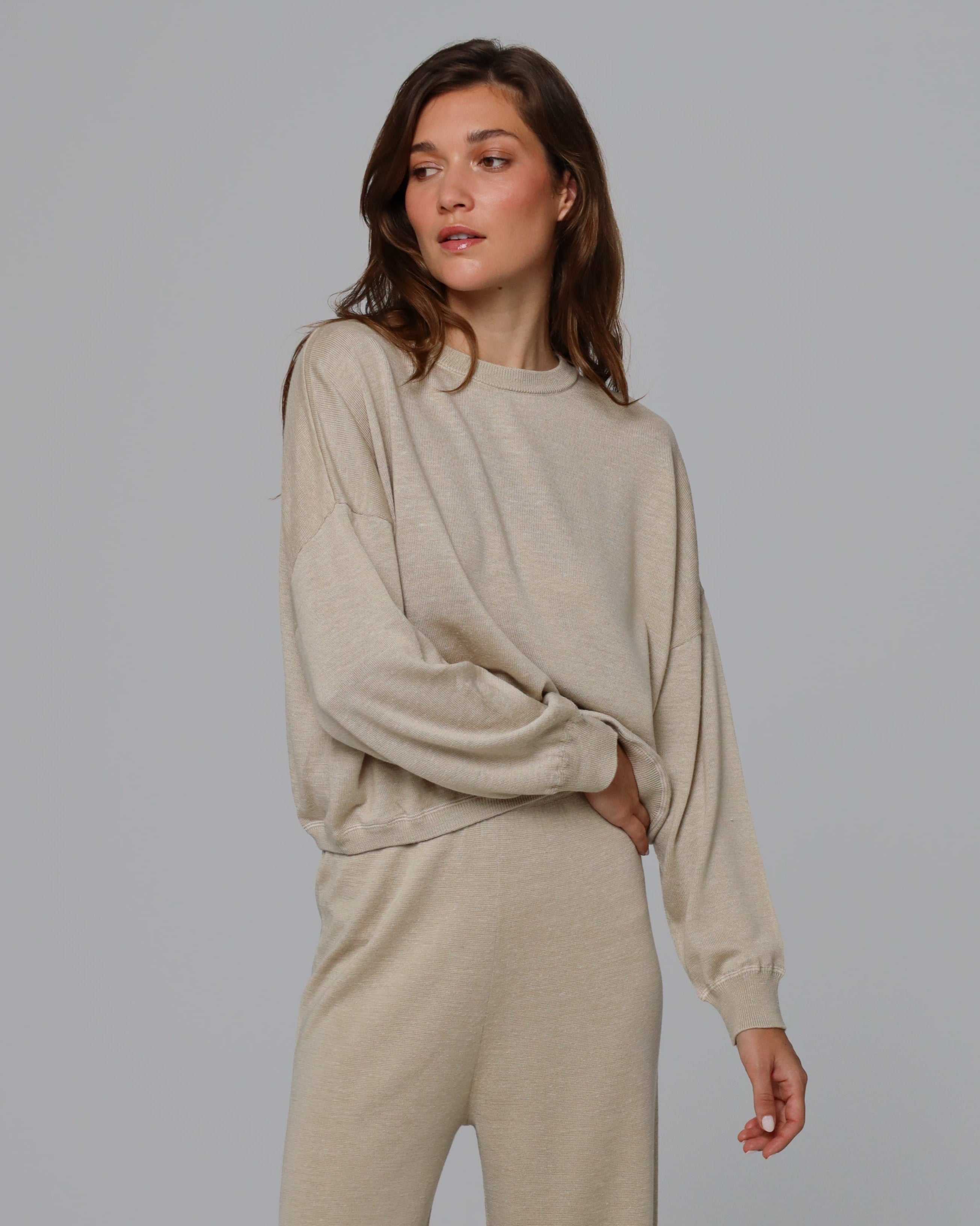 Juana Care Co. Nilo Knitted Crewneck Beige