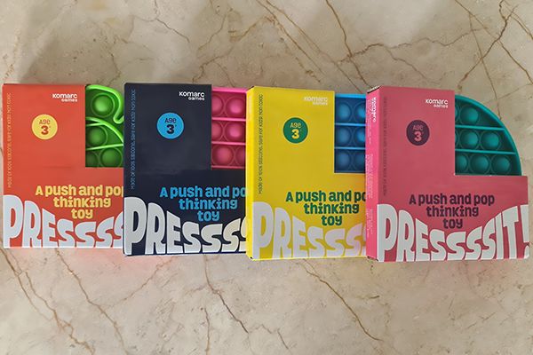 Komarc Games PRESSSSIT!