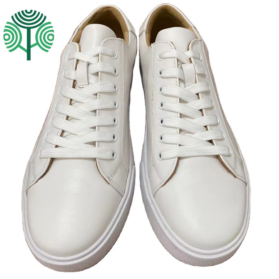 Plus Size Light Weight Cow Leather Sneakers for Men Flat Casual Skateboard Walking Shoes Spring Summer Autumn Winter 38-49