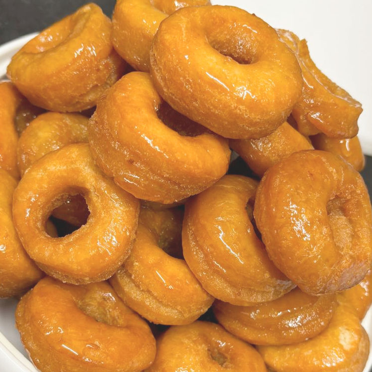 Donia's Tunisian Sweets Yoyo Grazled Donuts (500 grams)